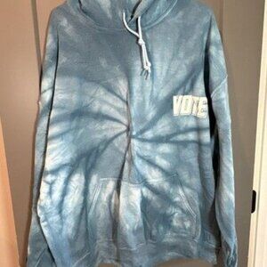 BP Men’s Blue Dazzle tie dye hoodie sweatshirt Medium Vote